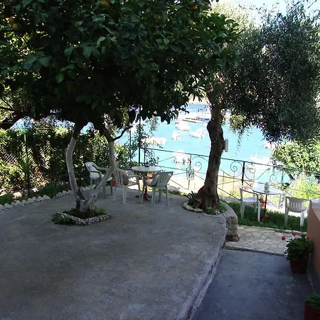 Apartment Molos