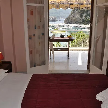 Molos Apartmán *
