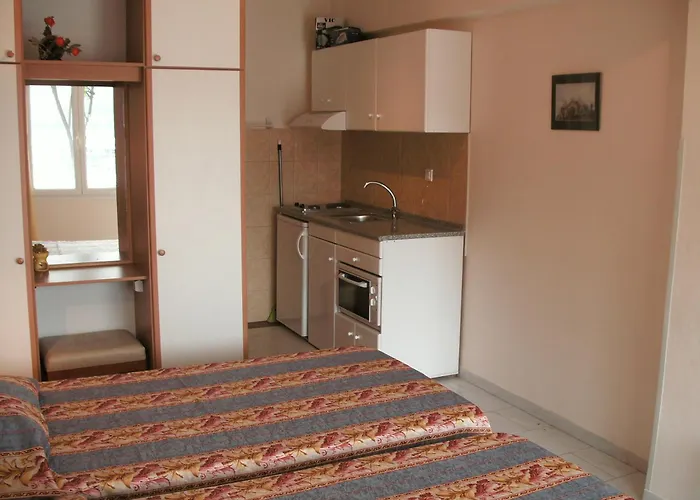Molos Paleokastritsa