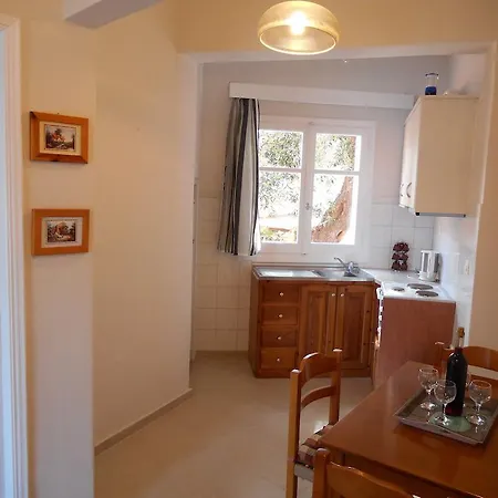 Molos * Paleokastritsa